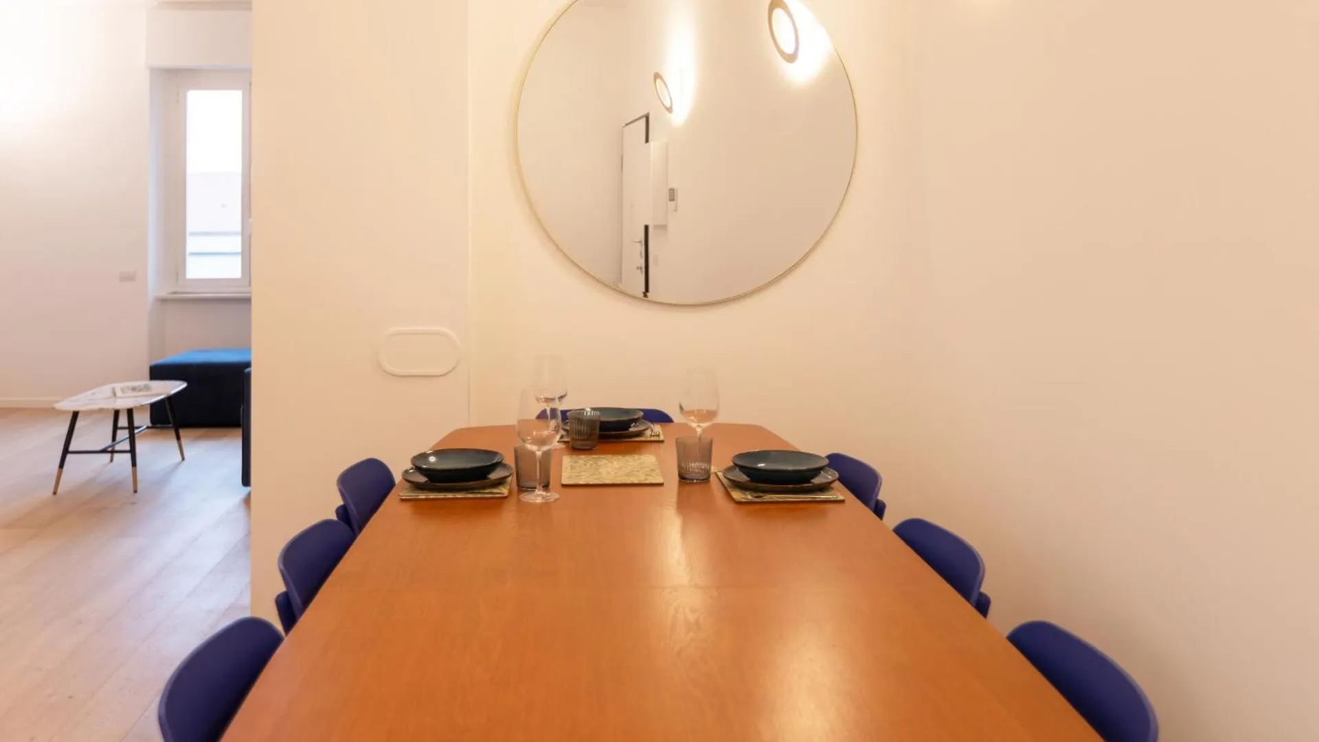 Splendido Quadrilocale Darsena - Mirable Pm Apartment Milan 0*,  Italy