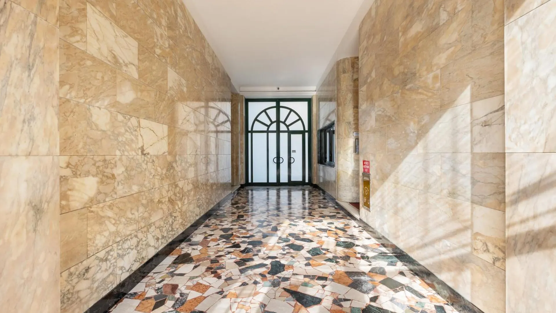 Splendido Quadrilocale Darsena - Mirable Pm Apartment Milan