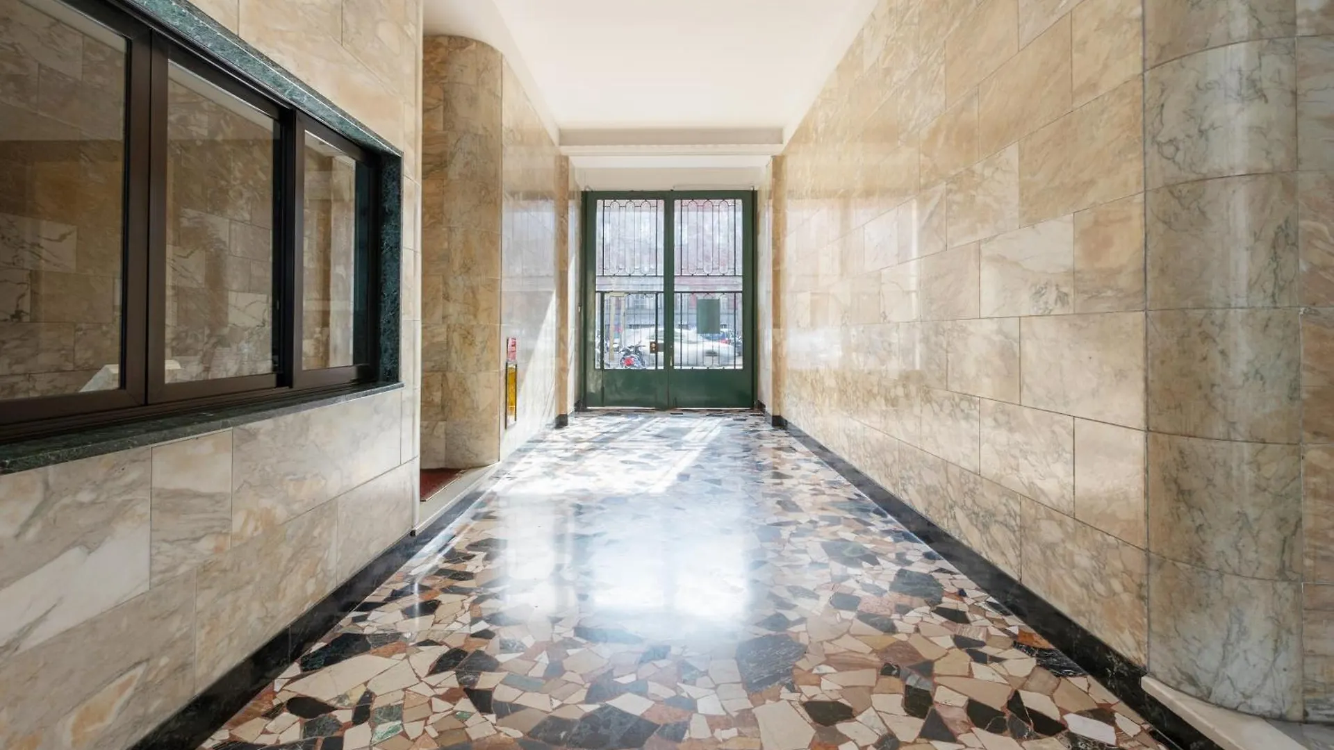 Splendido Quadrilocale Darsena - Mirable Pm location